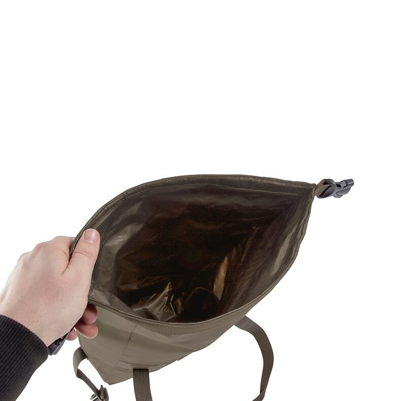 Сумка-холодильник непромокаемая AVID CARP Stormshield Cool Bag — фото 6 — CARPshop