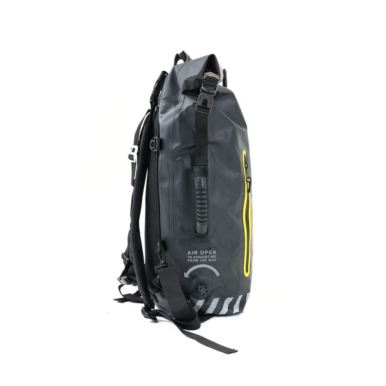 Рюкзак герметичный PERECAT Travel bag 30L (Черный) — фото 4 — CARPshop