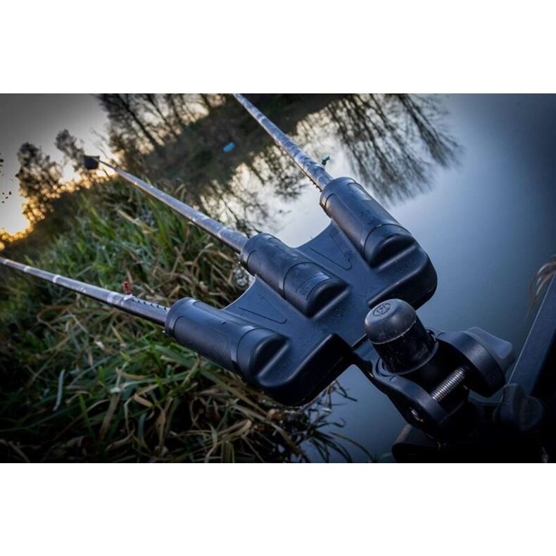 Подставка для трех удилищ PRESTON Triple Rod Support — фото 4 — CARPshop