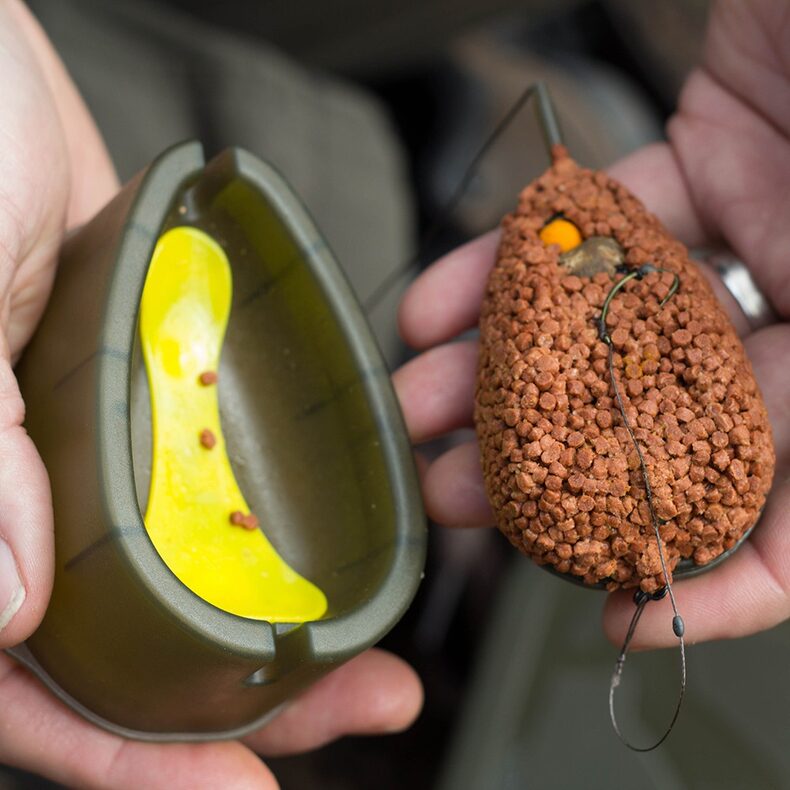 Кормушка методная AVID CARP Carp Method Feeder — фото 5 — CARPshop