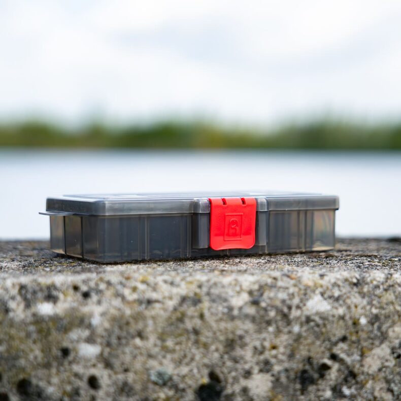 Коробка для приманок ROZEMEIJER Tackle Tainer S18S / 18x9x3,5cm