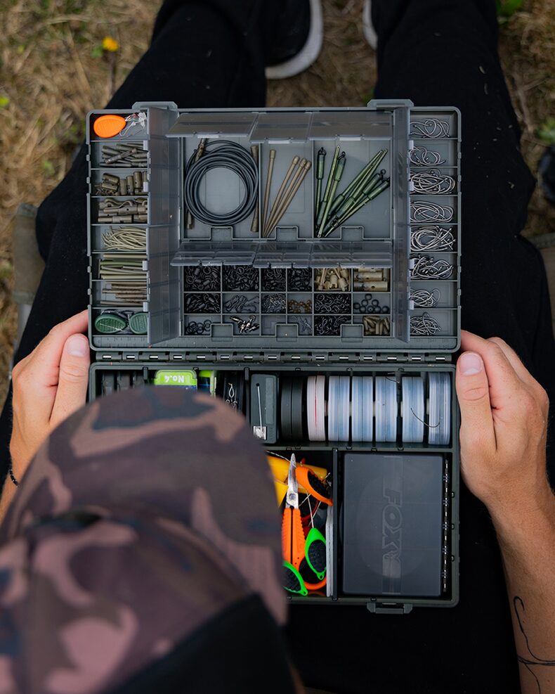 Текл бокс FOX Medium Tackle Box EDGES — фото 8 — CARPshop