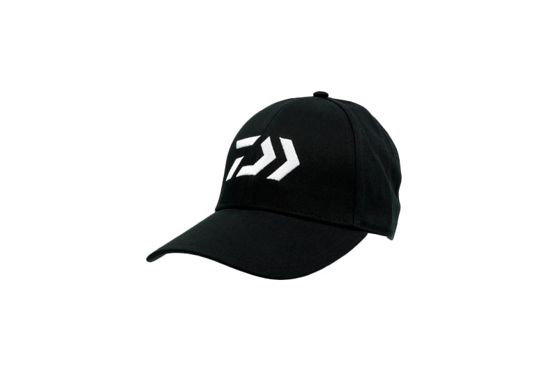 Бейсболка Daiwa Baseball Cap черная с логотипом