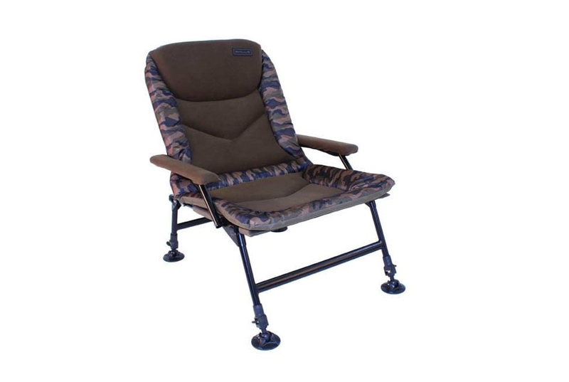 Кресло с подлокотниками SKILLS  Camo Carp Arm Chair