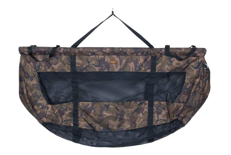 Камуфляжная сумка FOX Camo STR Floatation для взвешивания с плавающими вставками